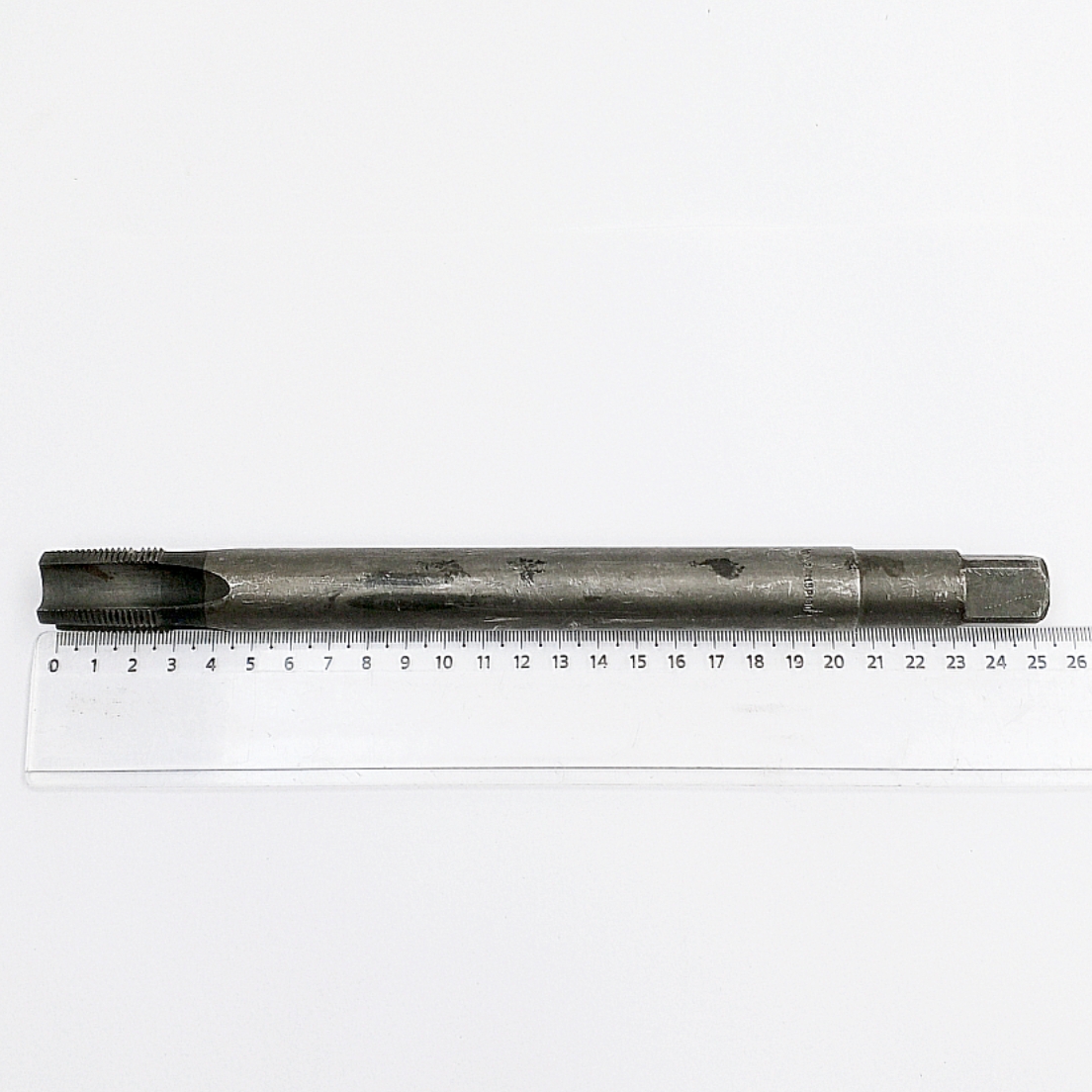 Метчик 2641-0269 гаечный М24х1,5 Р18 VAP (L-250мм, хвостовик прямой с квадратом) ГОСТ 1604-71
