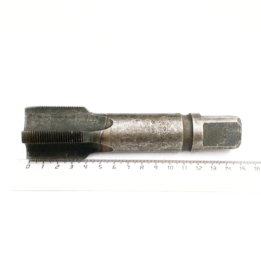 Метчик М39х1,5 м/р, сквозной