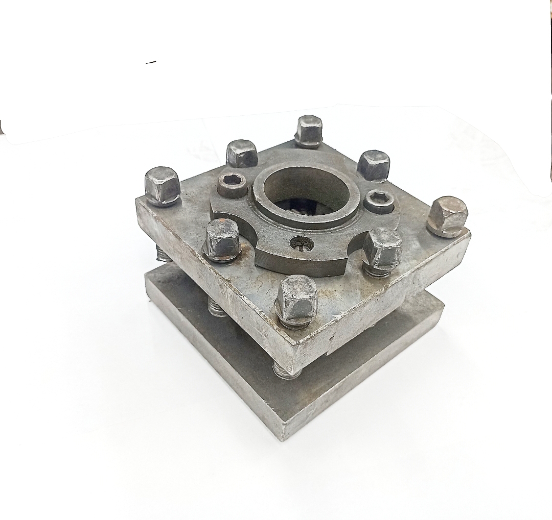 Резуедержатель 150Х150Х85