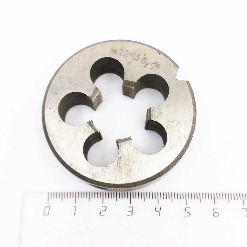 Плашка М22х1,5 6g 9ХС