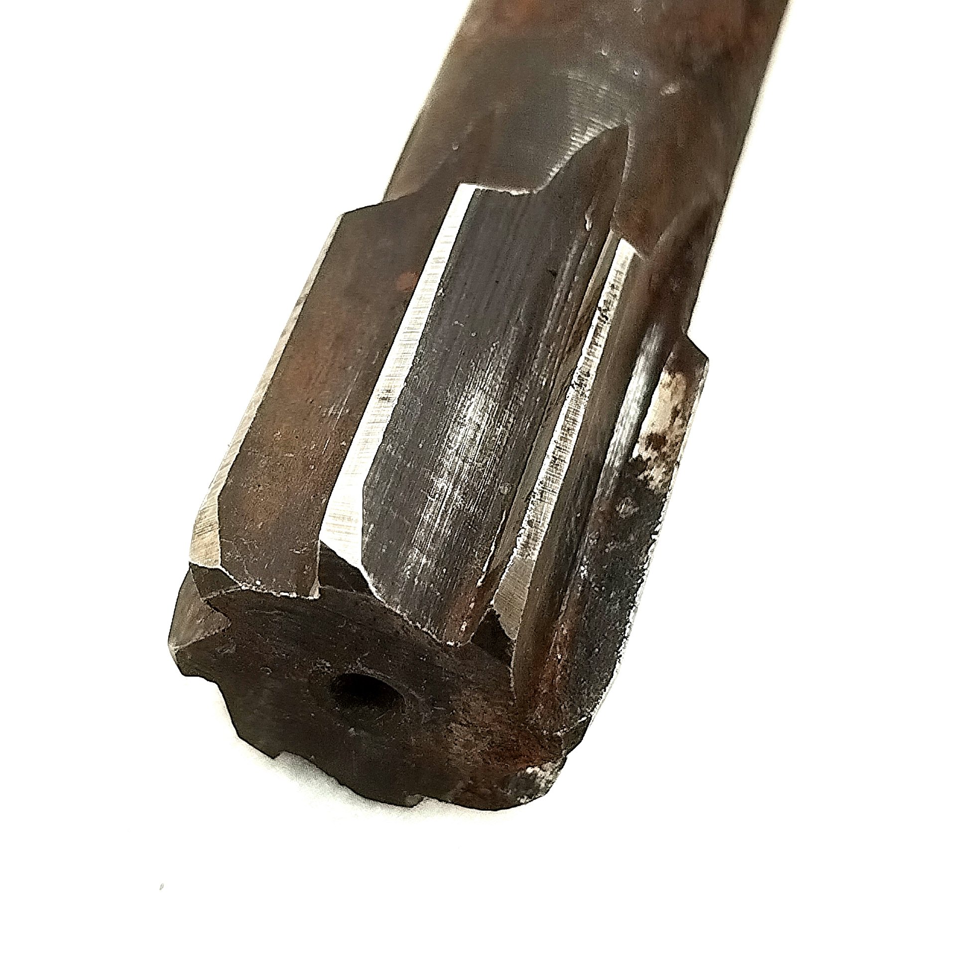 Развертка машинная d20 H8 к/х КМ2 Р6АМ5 Z=8 0379